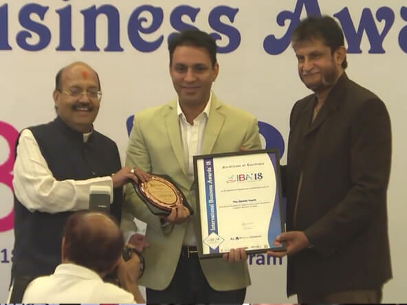 Dr. Dheeraj Setia After recieving Business Excellence awards