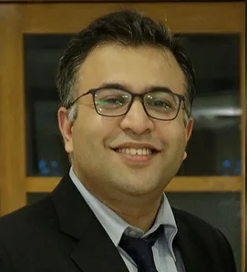 Dr. Varun Nakra